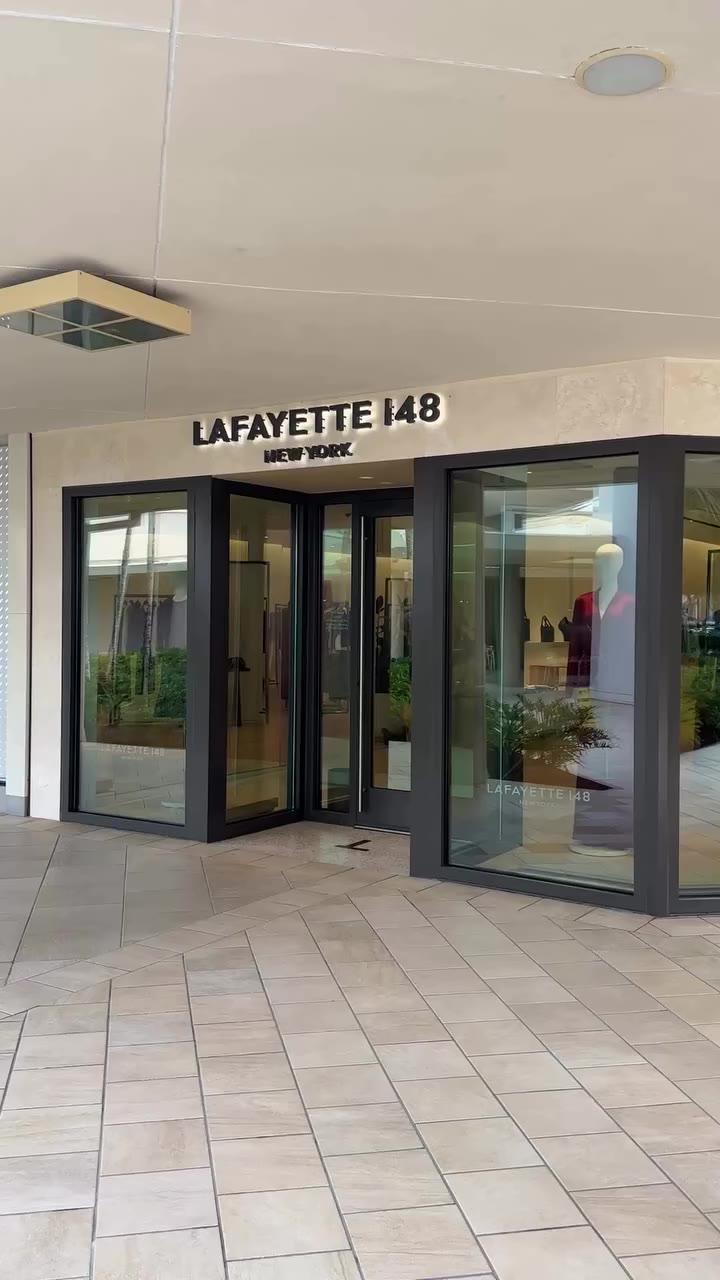 Celebrating 30 years 🍾 @lafayette148ny has spent three decades perfecting the…