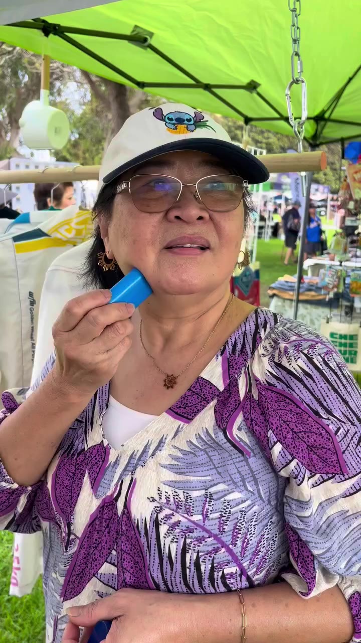 someone at one of my recent events came by my booth with her mom & was like…