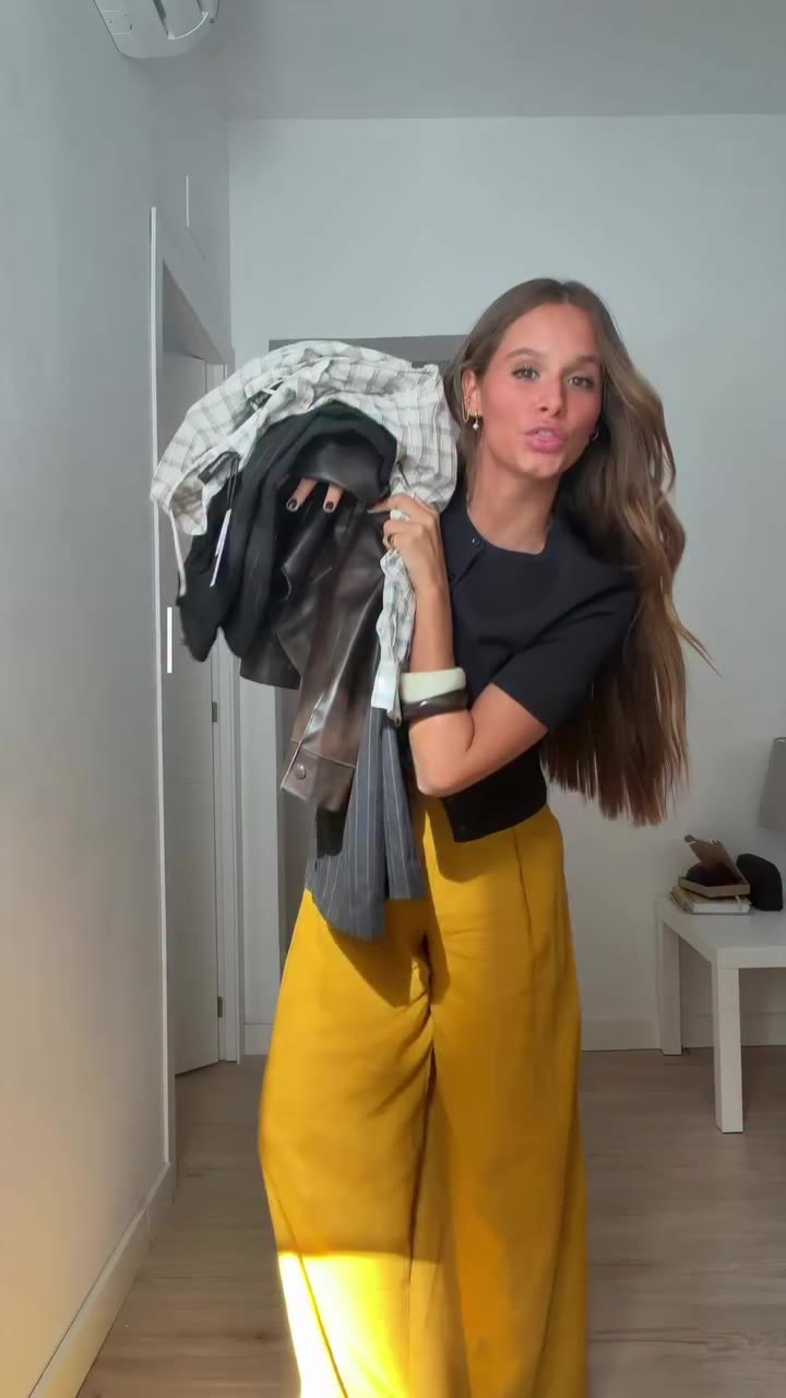 Publi. Dos looks de la nueva colección de @tintoretto perfectos para esta…