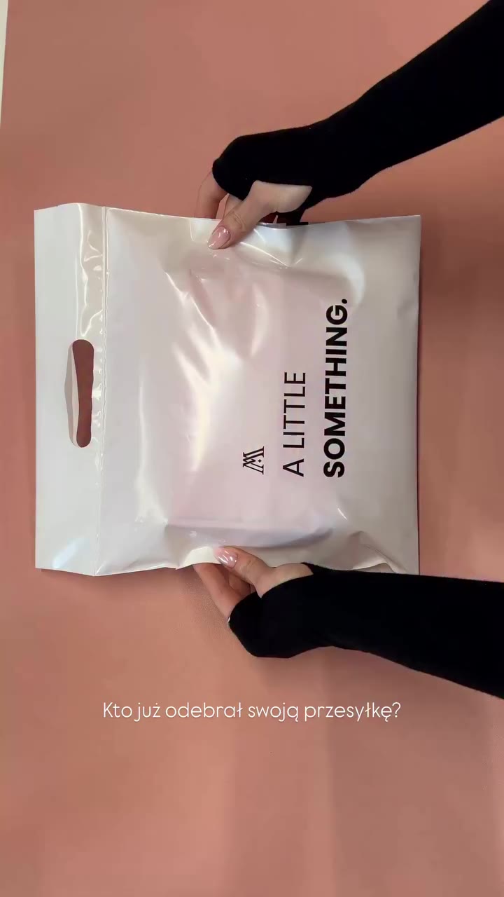 Kto już odebrał swoją jesienną przesyłkę? 📦🤎 Dajcie znać, co znalazło się w…