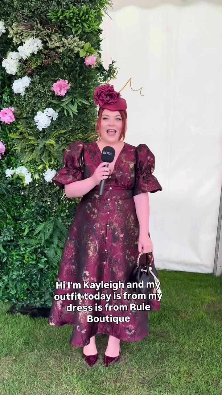 𝐊𝐚𝐲𝐥𝐞𝐢𝐠𝐡’𝐬 𝐑𝐚𝐜𝐞 𝐃𝐚𝐲 𝐋𝐨𝐨𝐤 ❤️🐎👗 How fabulous does Kayleigh…