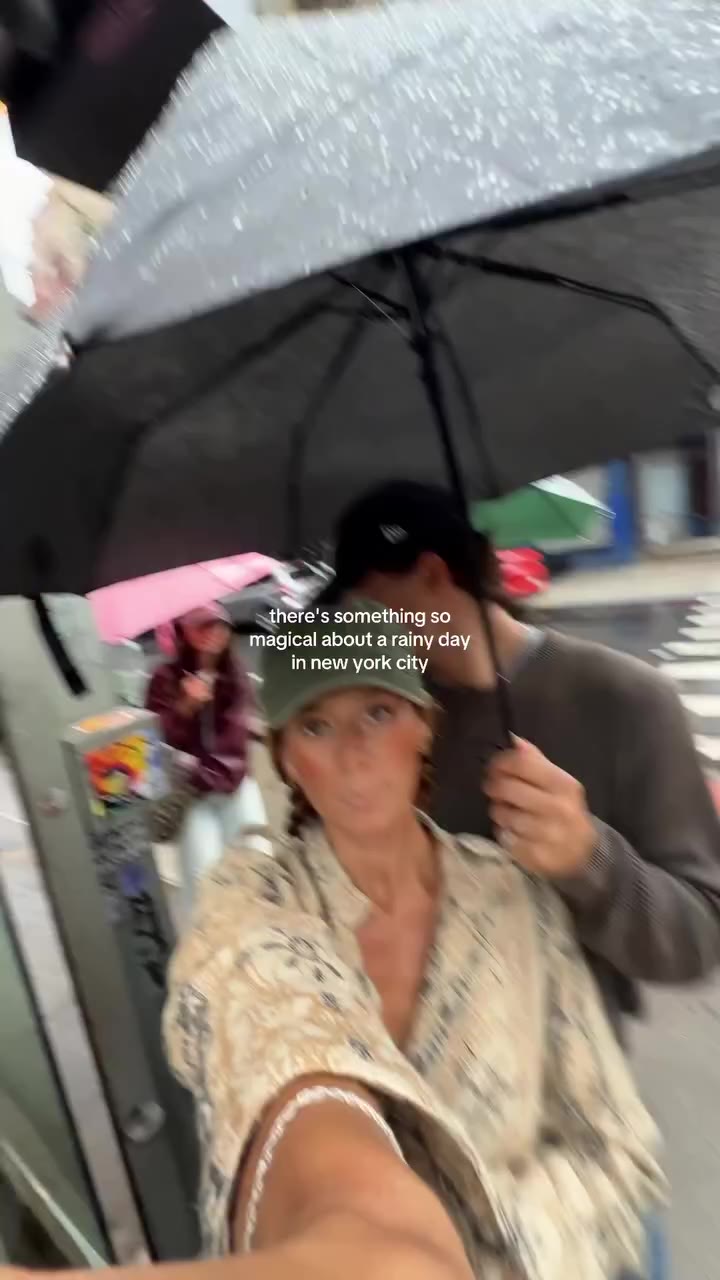 nothing like a rainy day in NYC!! 🌧️🚕✨ let’s go back already @jameskalis