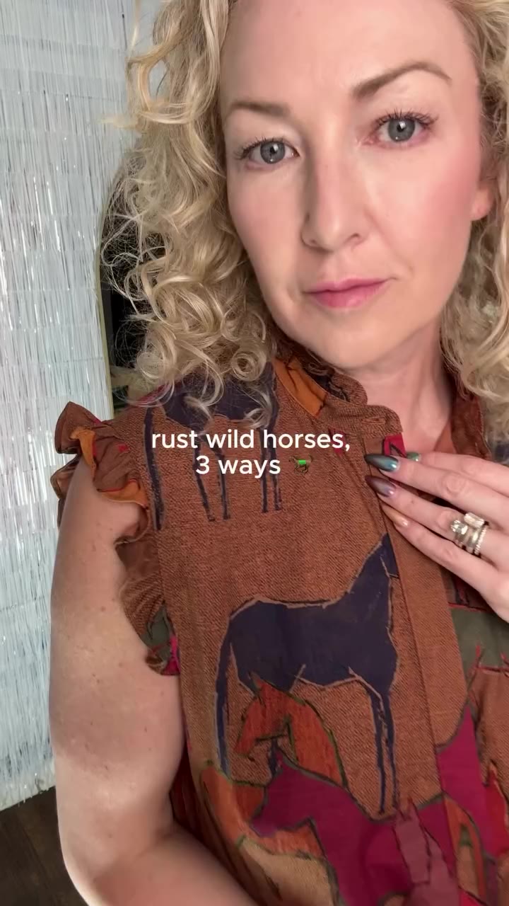 Styling the Rust Wild Horses print in honor of the first day of fall! 🍂 I’m…