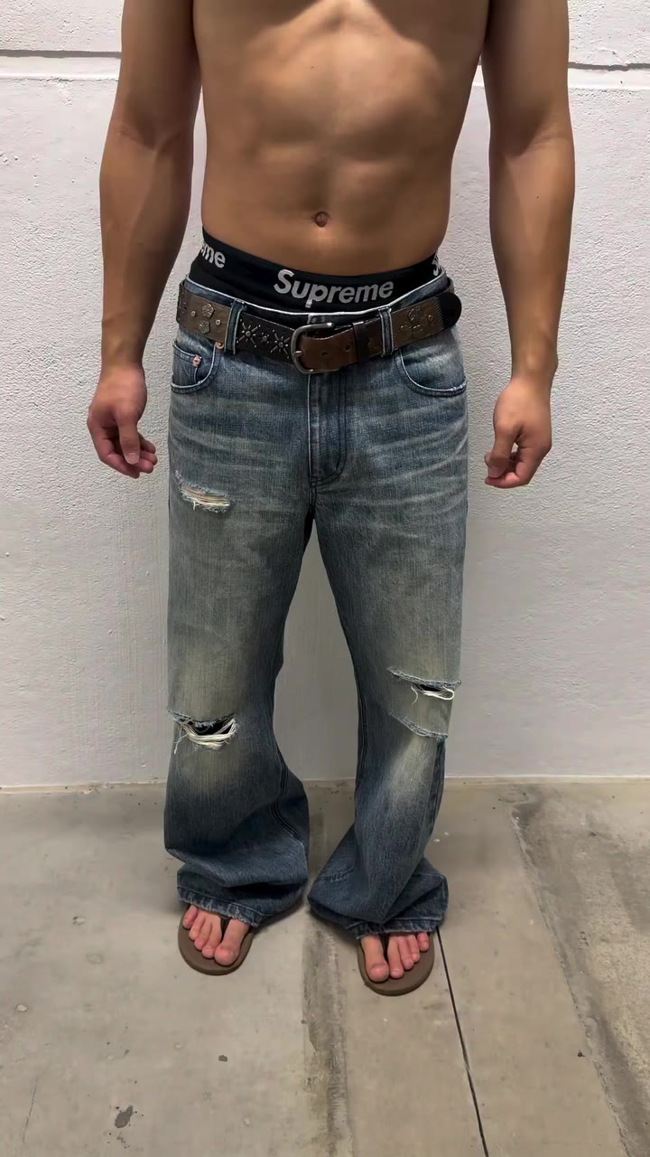 model is 5’6 140 wearing size S aelistudios.com sign up for newsletter & sms…