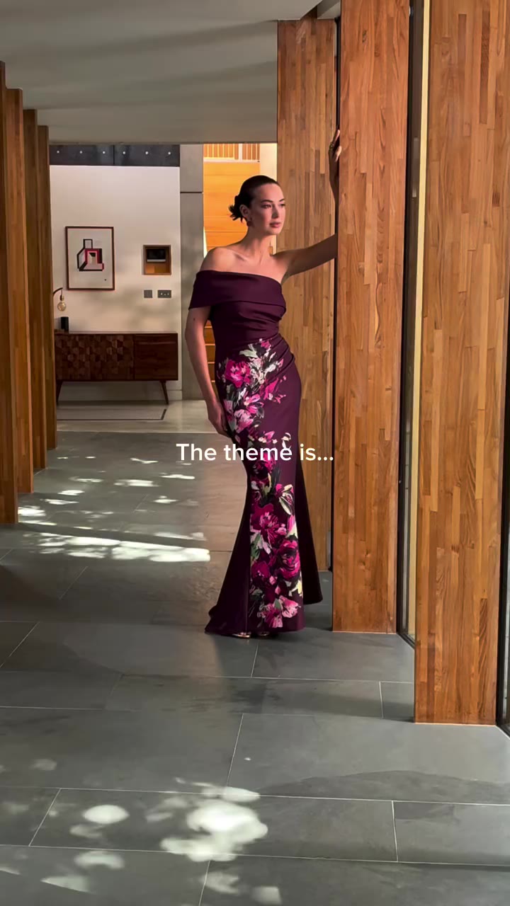 Best dressed? That’s a given. — Une silhouette qui fait sensation? Ça va de soi.
