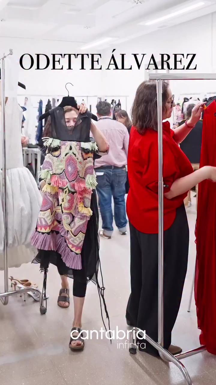 Así vivimos el backstage de NIMBA SS27 antes de salir a pasarela en…