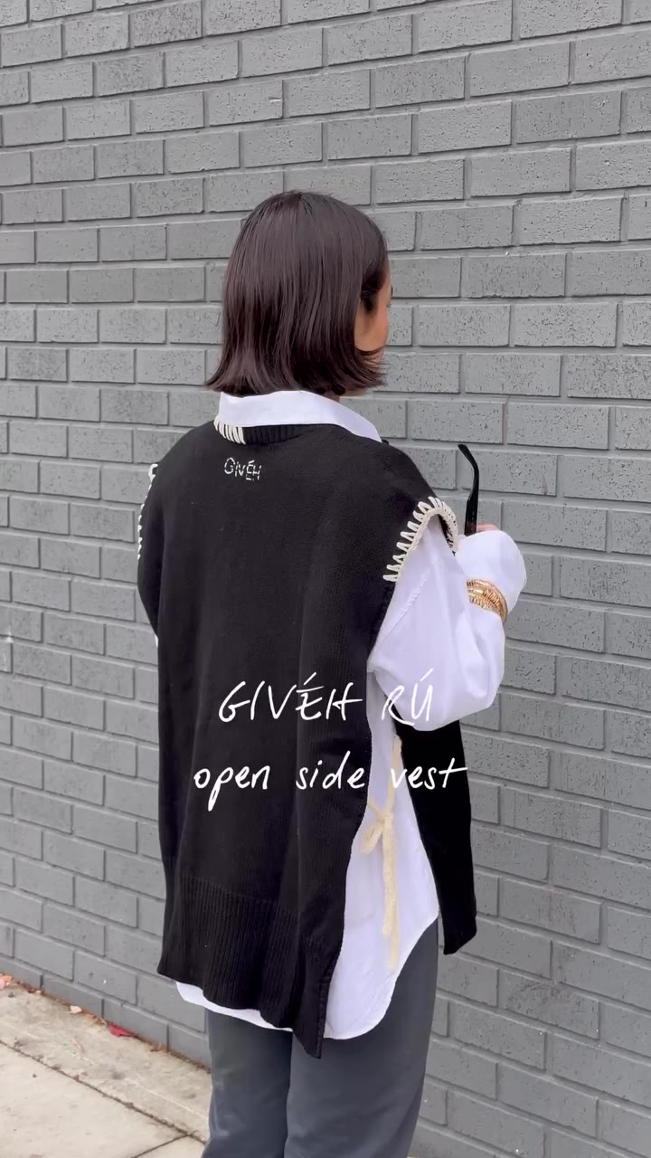 Rú open side vest is back with cotton embroidery and crochet details 🌚 Live…