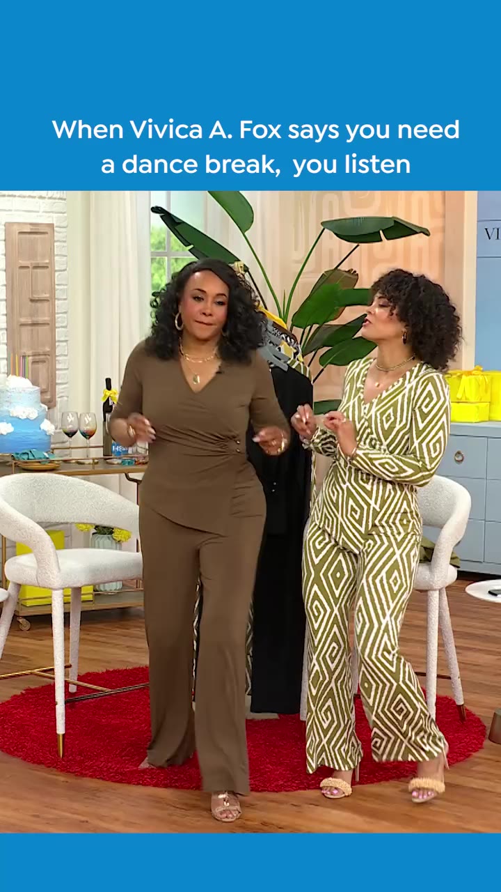 When the outfits are this good, a little dance break just feels right 💃🪩…