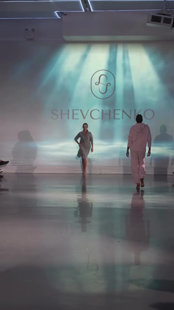 NYFW 5 season @fashion4ukraine Founder @openyournola Designer…