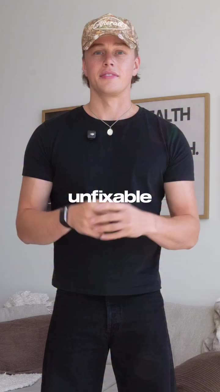 Tip 28: the one thing a tailor can never fix. Fitted tee, right on the bone…