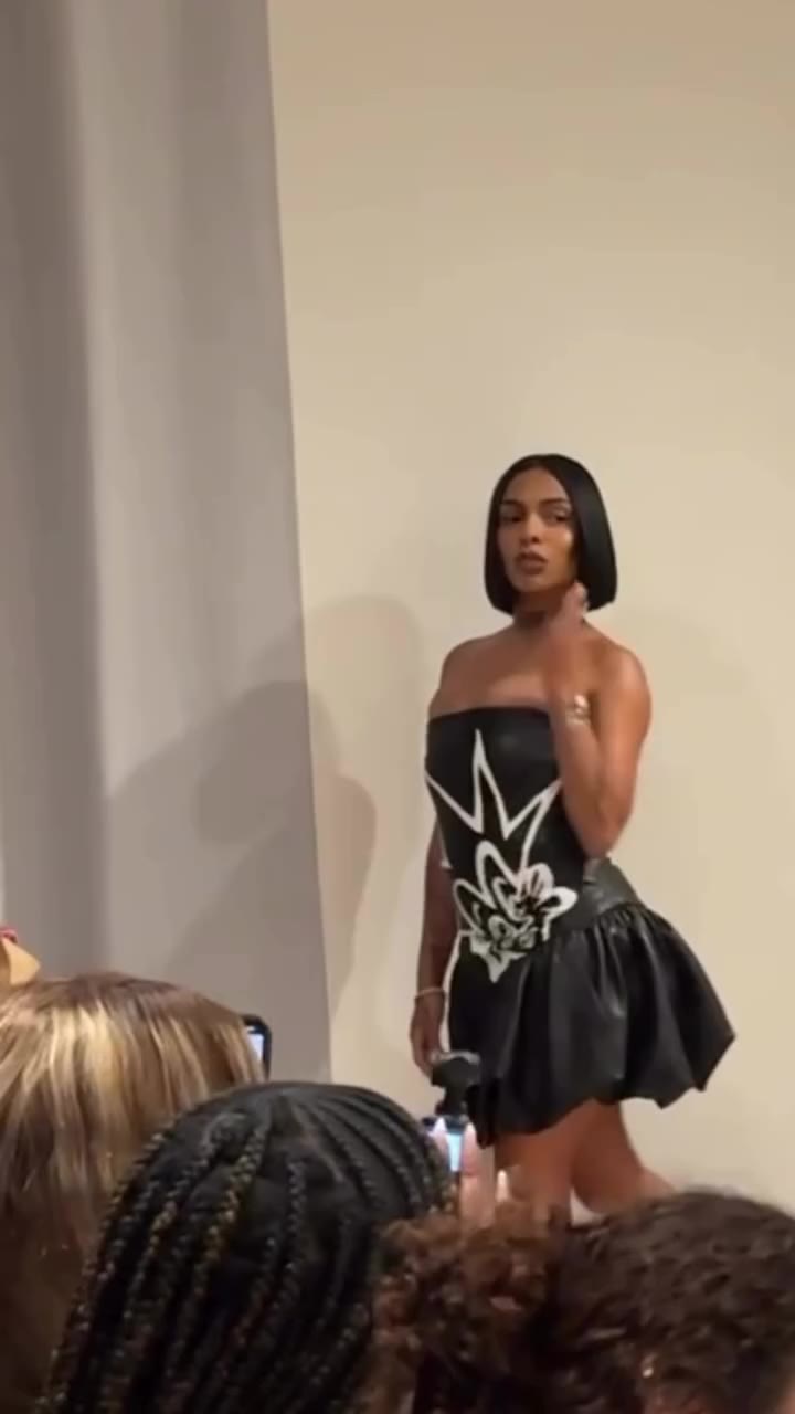 SAIbysai steps into @mworld.studio NYFW26’