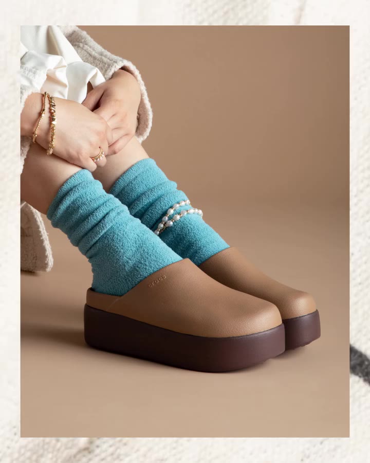 Bestseller Alert ⏰ The Dylan Clog is quickly becoming a hot ticket item—get…
