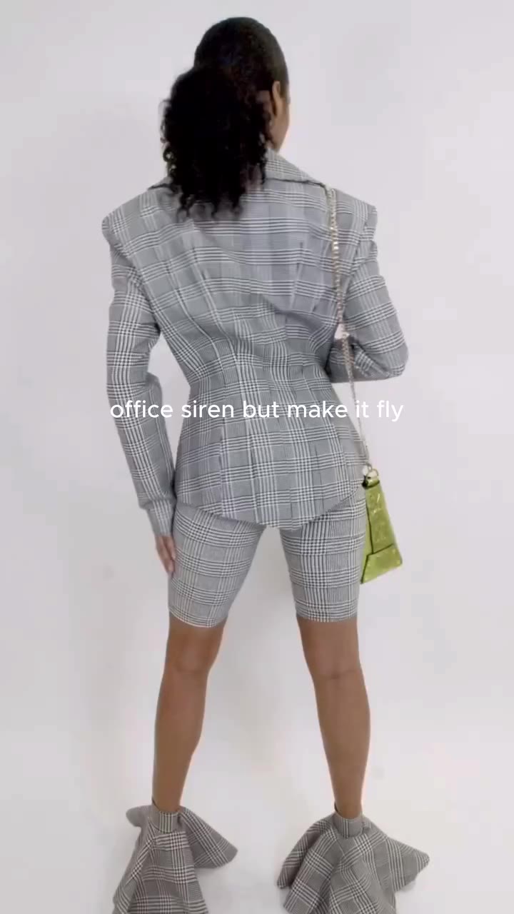 Office siren but make it fly⁠ ⁠ The Geneviève Tailored Blazer, available on…