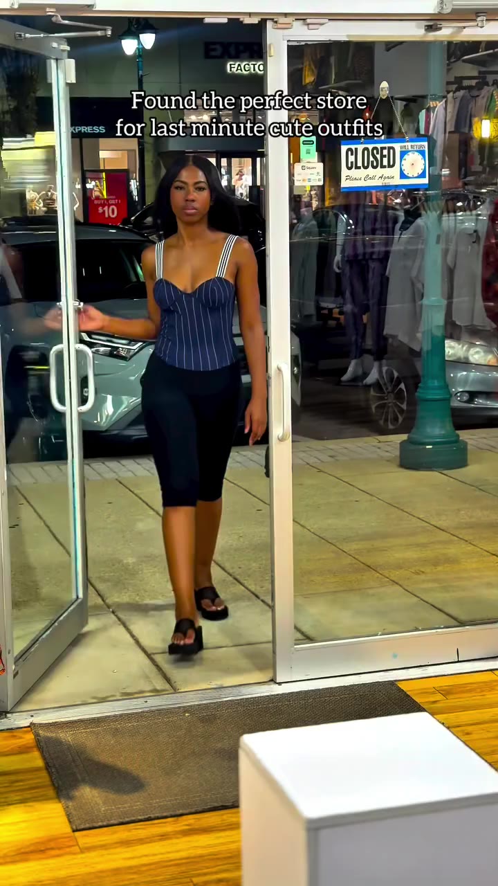 Is your event just a day or two away and you still have nothing to wear? Don’t…