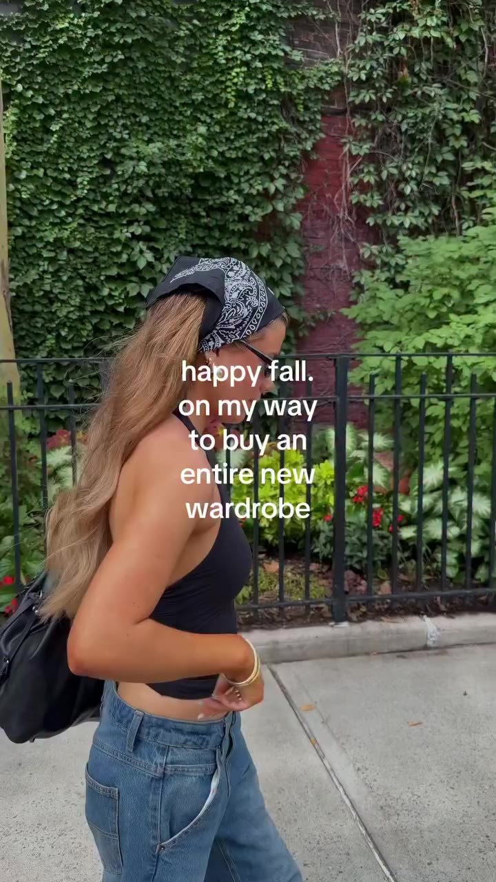 my favorite time of year. comment “fall” for the links to my outfit 🖤…