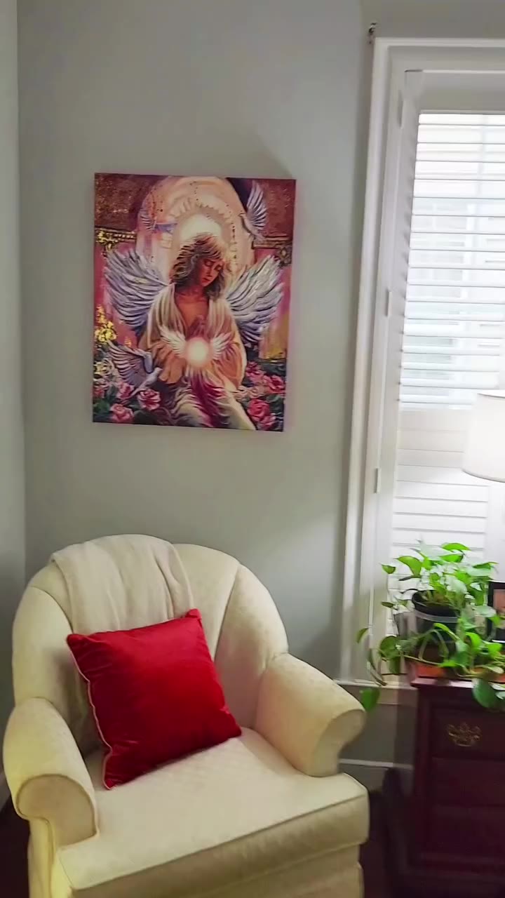 There is something incredibly meaningful about seeing my artwork find a home…
