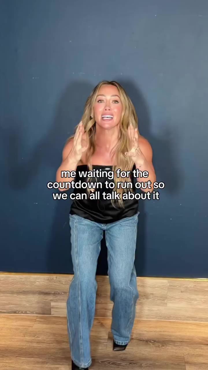 what do you have to tell us @hilaryduff???