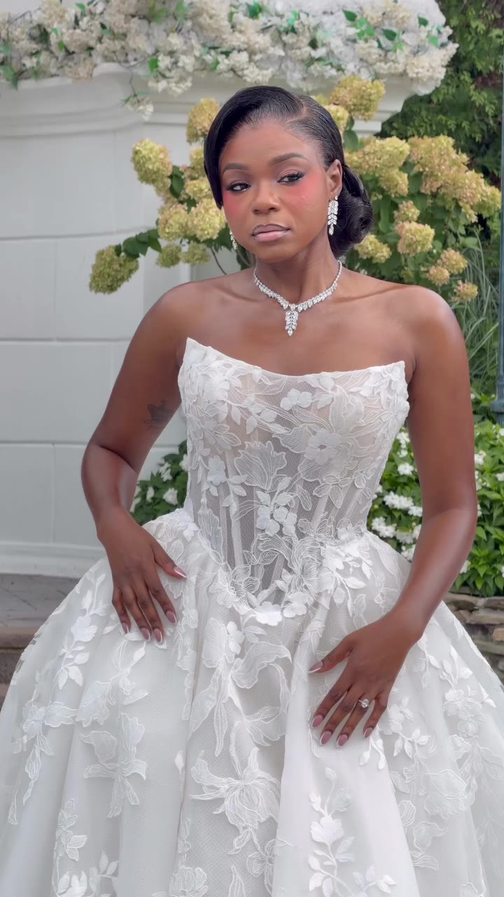 You’ll know when your wedding dress is perfect for you ✨ #EnzoaniRealBride…