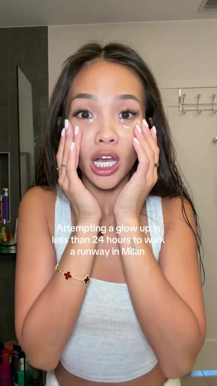She’s a model part 2?!!!?? Eeeeep going to need all the last minute advice I…