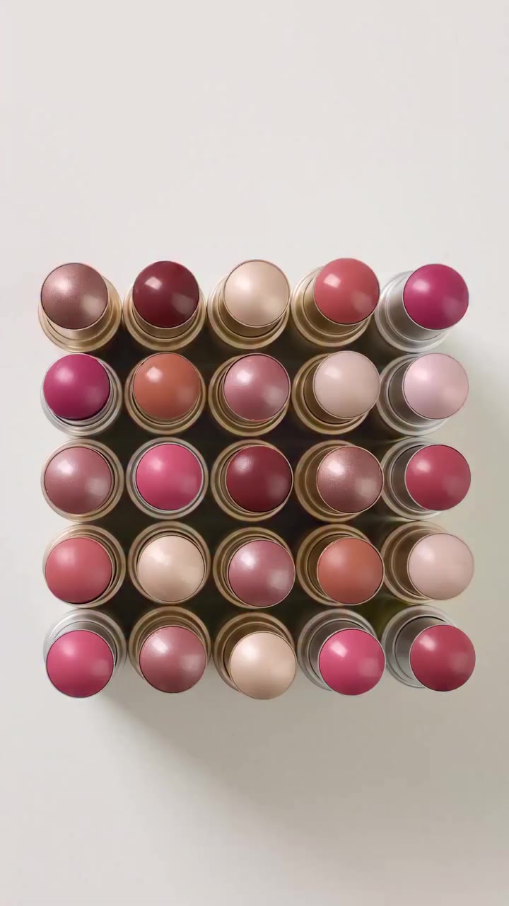 #𝗚𝗜𝗩𝗘𝗔𝗪𝗔𝗬 the entire glow balm collection giveaway❤️‍🔥✨ 3 lucky…