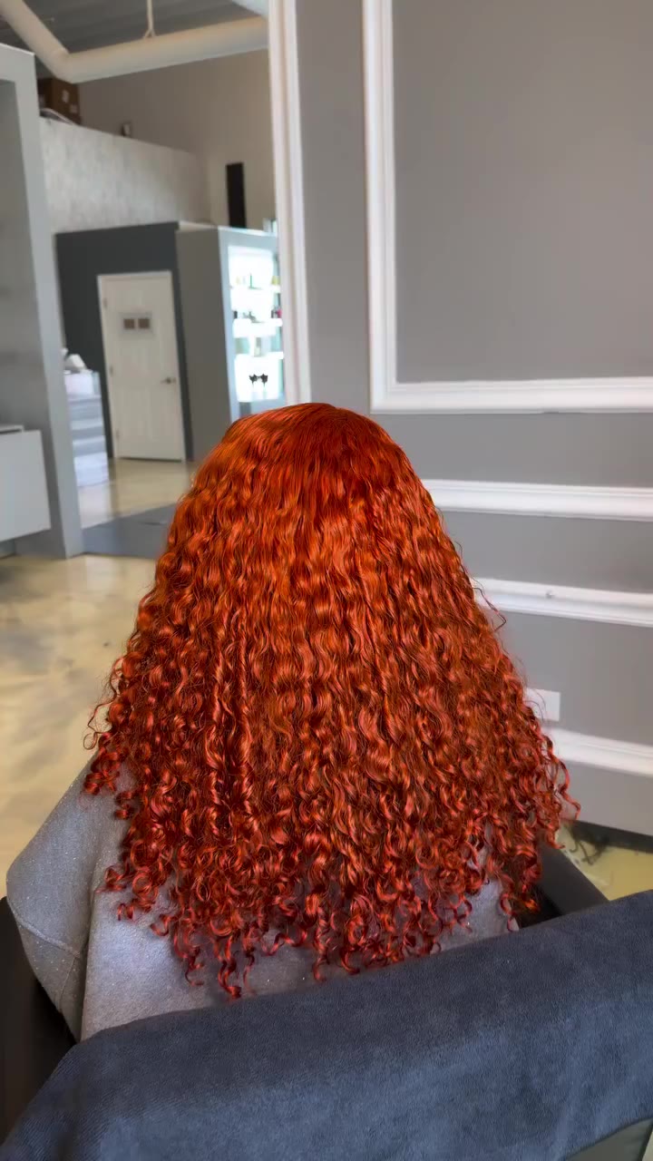 Our Copper Curly is unmatched 😍🔥 Installed with a 2x6 behind the hairline…