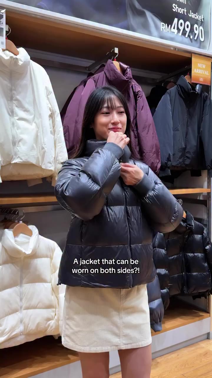 [NEW] Why carry an extra layer when you can just flip your jacket inside out?…