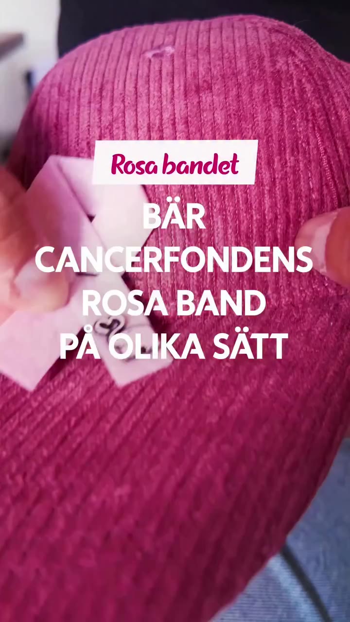 Årets viktigaste accessoar 🎀 På kepsen, jackan, väskan eller skjortan…