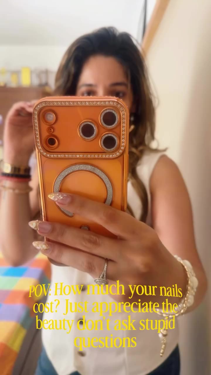 Nails by @eco_pune Jewellery by @the.fun.company