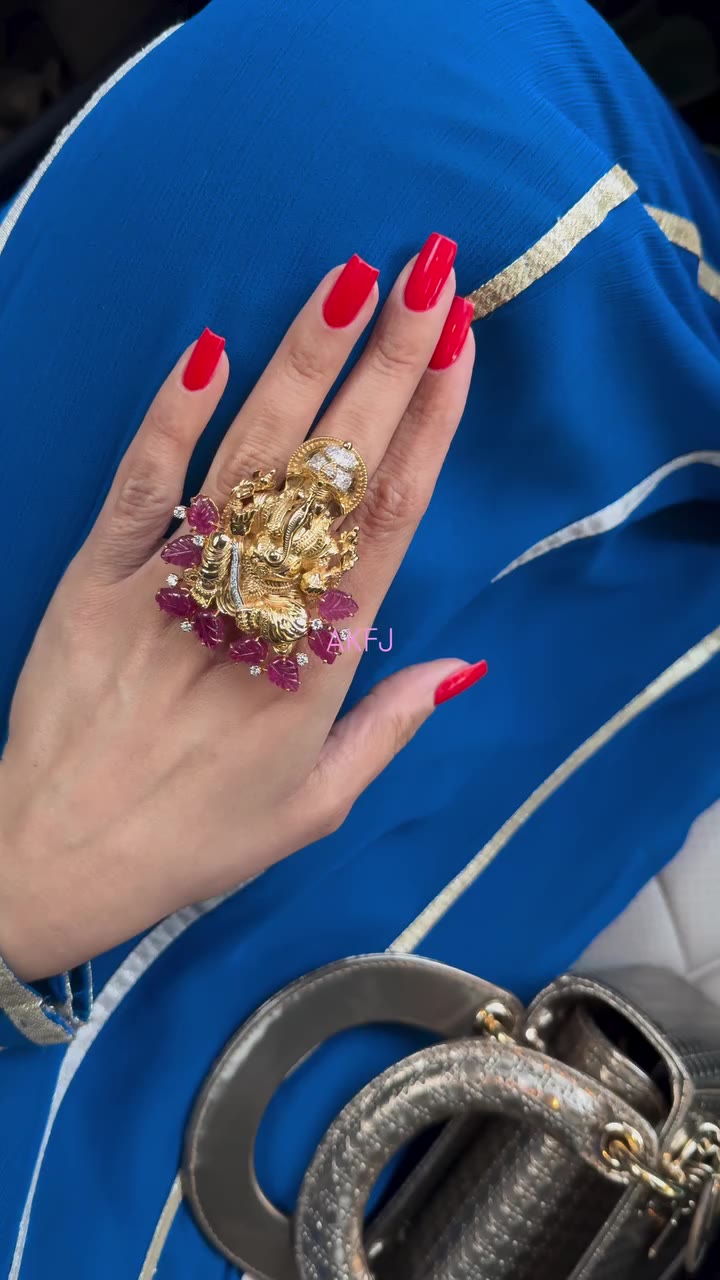 ✨There’s something deeply comforting about wearing jewellery adorned with the…