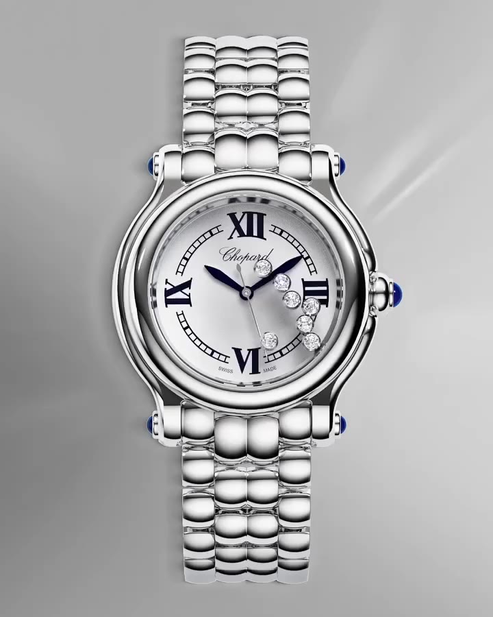 More than three decades after its creation, the @chopard Happy Sport remains…