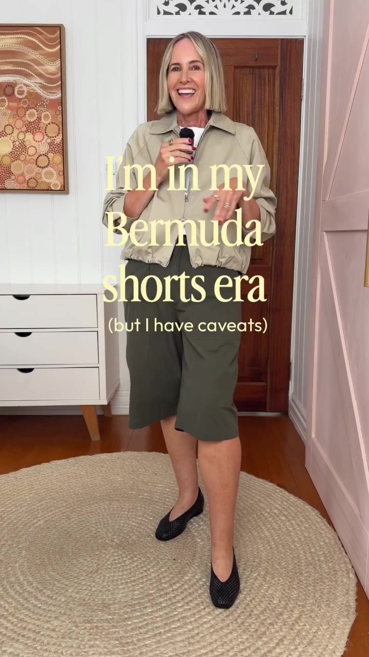 The Bermuda shorts era has arrived.⁠ ⁠ Comment SHOP and we’ll DM you the links…
