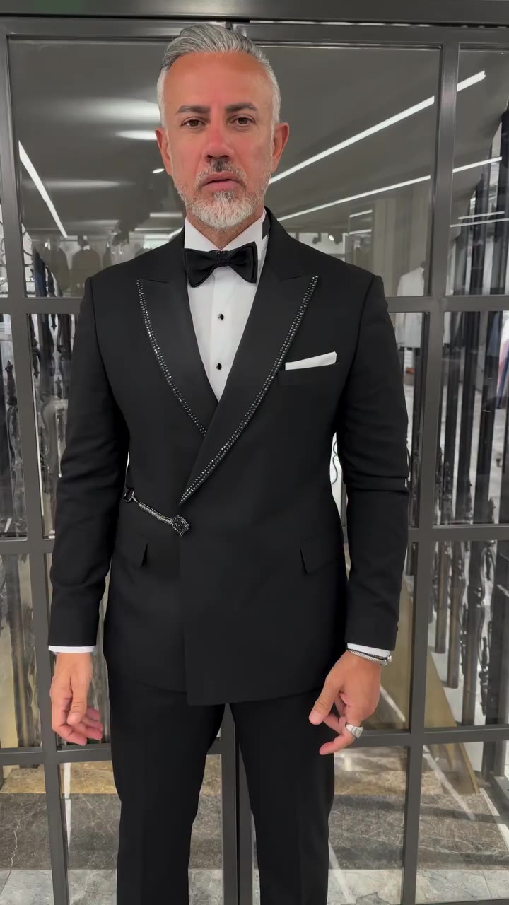 Look by @seyhmuscan.fc
