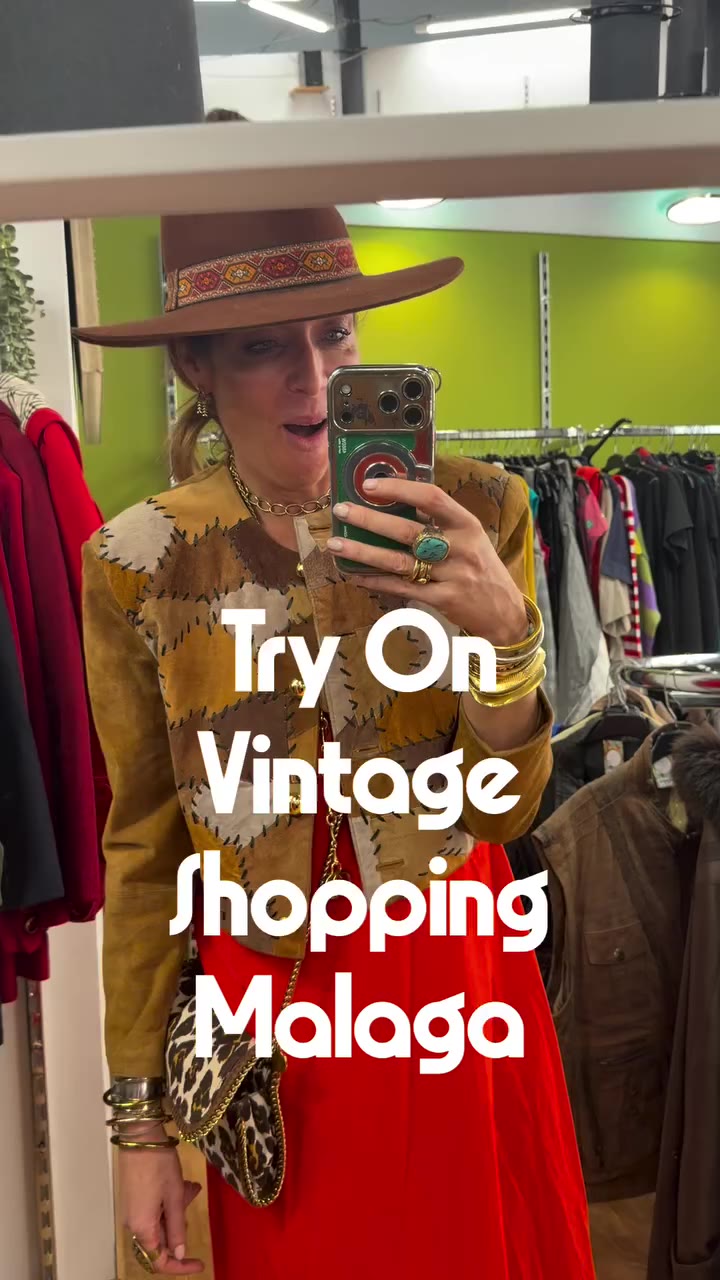 TRY ON Vintage in Malaga BUT what - if anything did I buy. Last dress is…