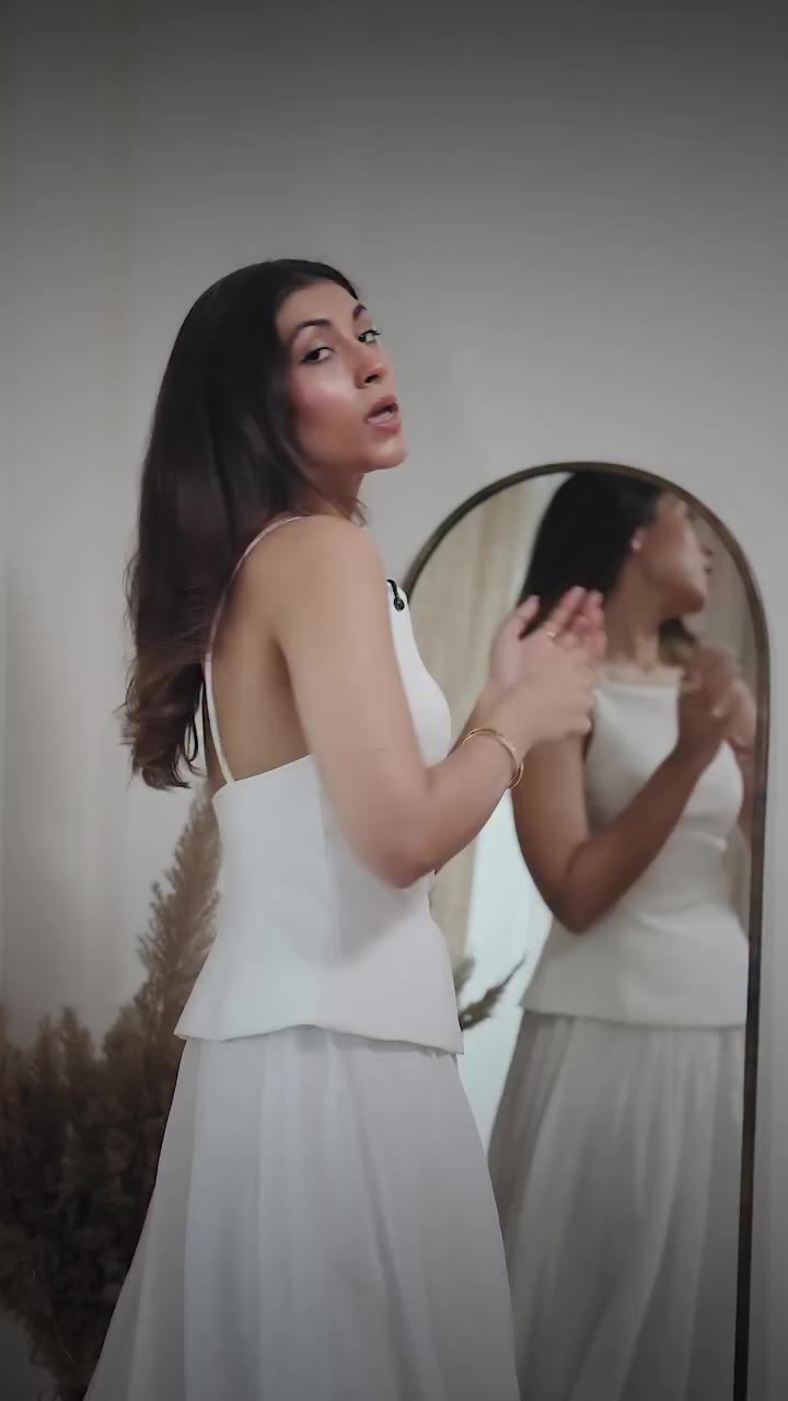 There’s a very fine line between looking dewy and feeling sticky, and Indian…