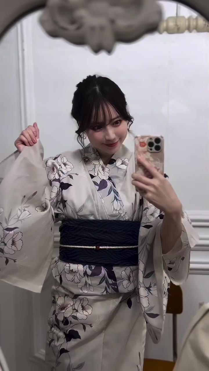 頑張った日の楽で美味しいご褒美晩御飯🍽 ⁡ ハンバーグが大好物なんだけど 贅沢な黒毛和牛焼肉霞のハンバーグ買っちゃったから…