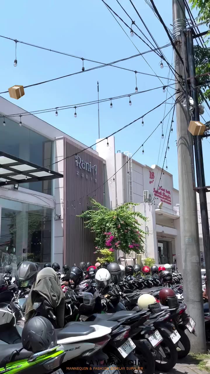 📦 Hari ini manekin kami meluncur ke Sidoarjo! Next stop: Indah Bordir…