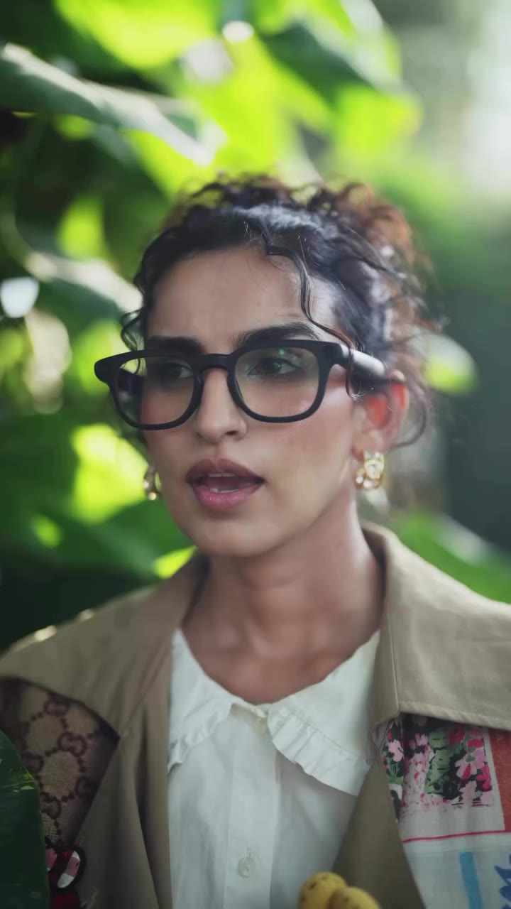 POV: your smart glasses are also your creative director, recipe buddy, and…