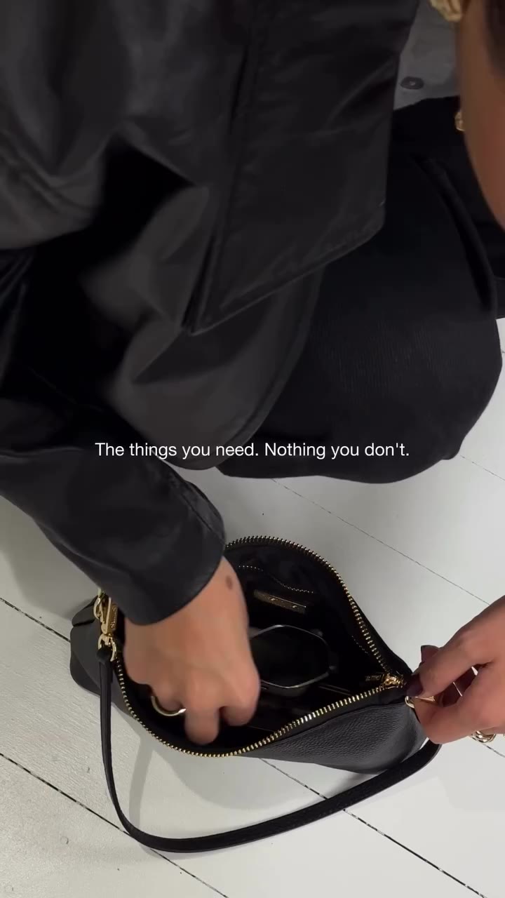 Your everyday plus-one has arrived. Meet the Ashley Shoulder Bag. #VESTIRSI