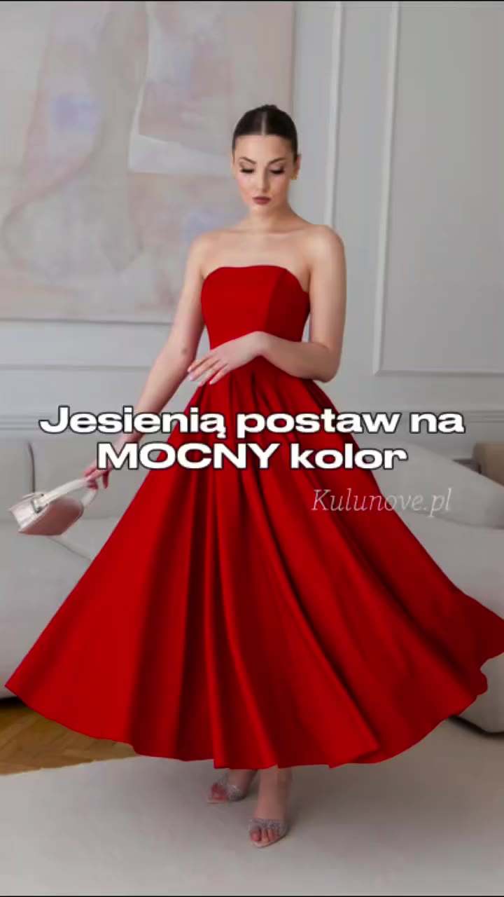 Jesienią postaw na mocny kolor❣️ Jesień wcale nie musi upływać wyłącznie w…