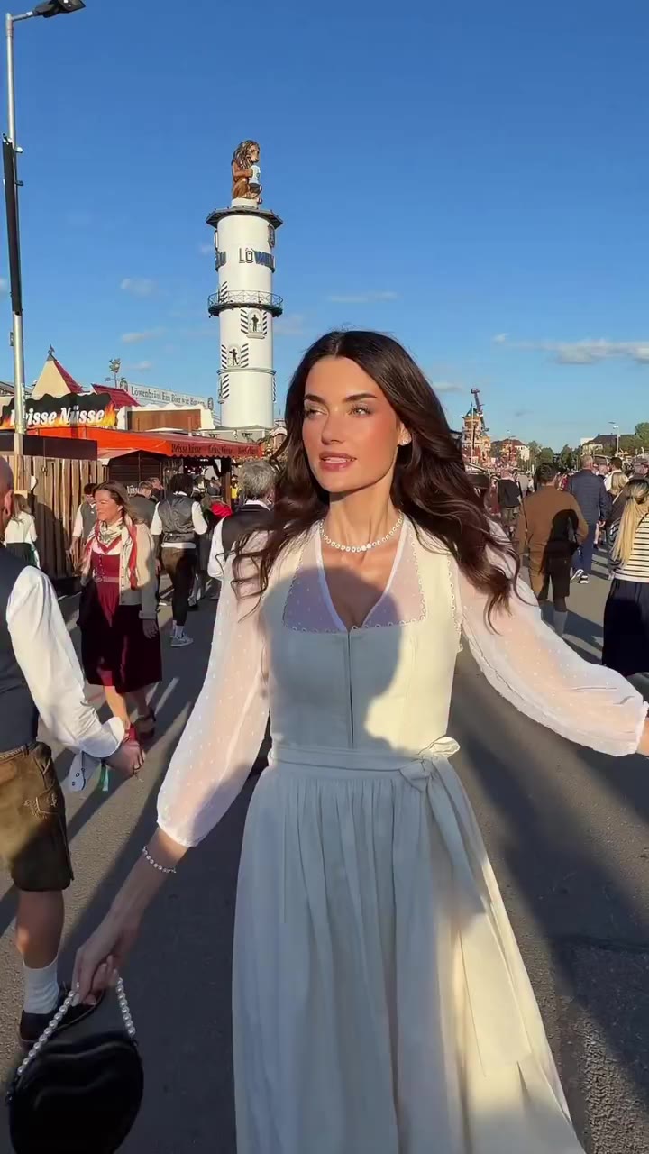 consider this my official Wiesn debut 🥨✨🥹 @sephoradeutschland *unbezahlte…