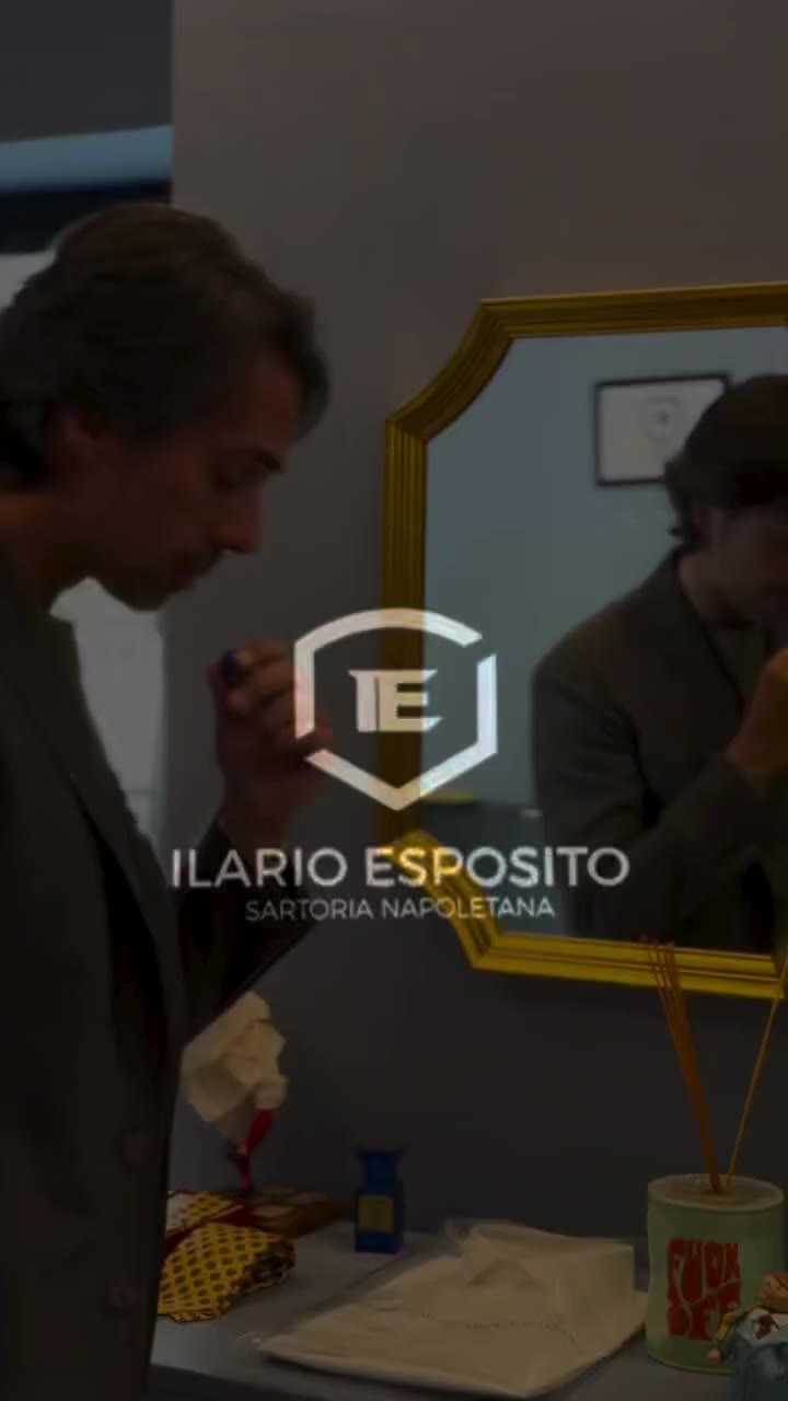 È arrivato settembre: ma non tutto il guardaroba va cambiato. 🙂‍↔️ Ecco…