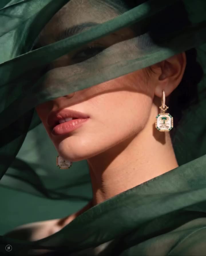 Rooted in Saudi pride, crafted to shine. 🇸🇦 Luda’s Palm Tree Earrings…