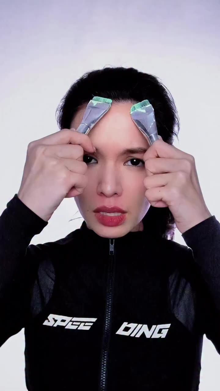 JOLIE UNCANNY TAHUN 2126 #uncanny #robotmakeup #notai #makeup #robottrend