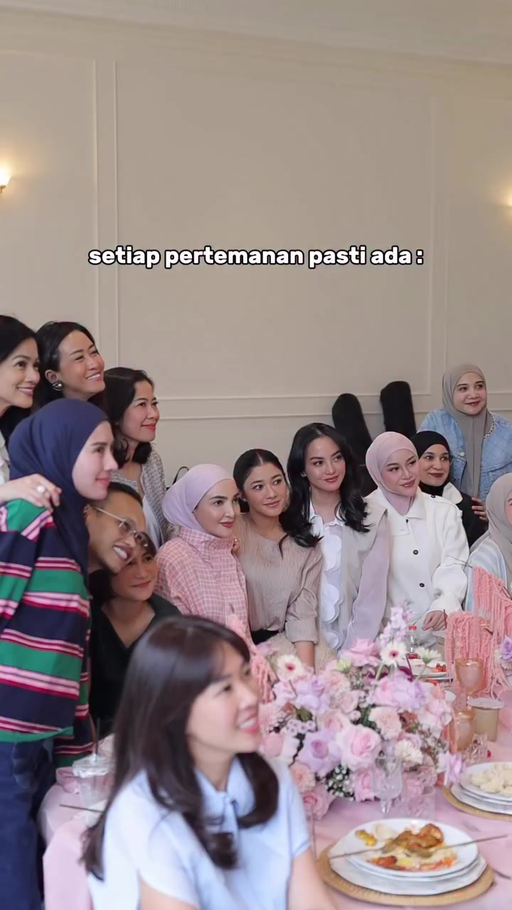 🙃🙃🙃🤣🤏kalo kalian gimana? Luv cendolsku Berkwh selalu bu @mrsayudewi syg