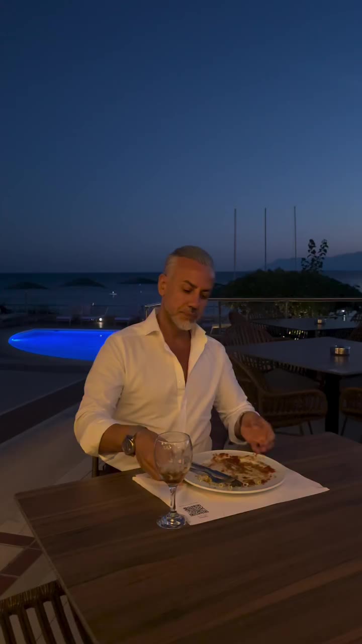 Buffet Etiquette
