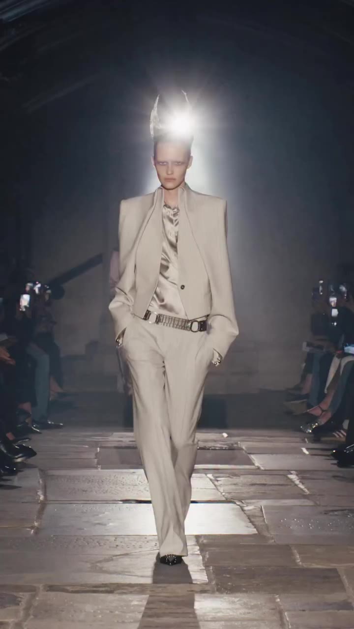 Spring Summer 2027 by @alexandermcqueen London, the city at the heart of…