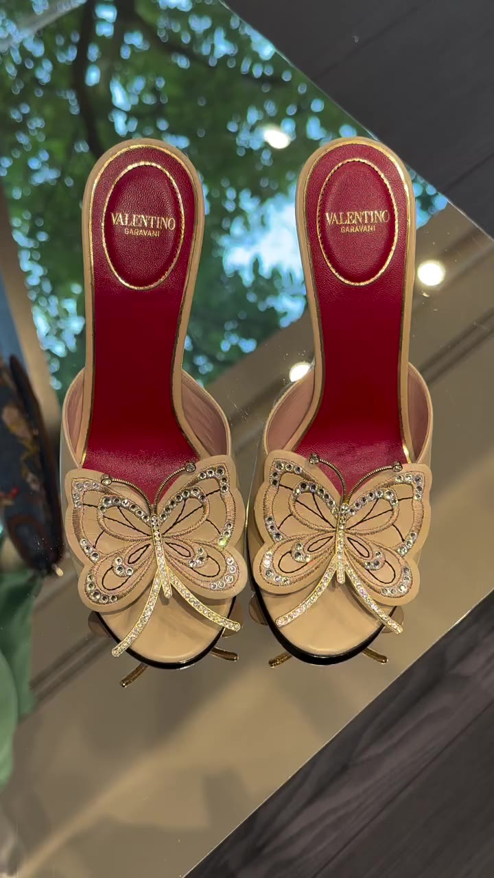 Butterflies, but make them Valentino Garavani. #MytheresaStore…