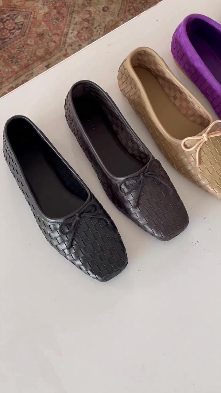 JUST ADD JADA 🧺A fresh lineup of color ways and finishes for Fall Everyone’s…