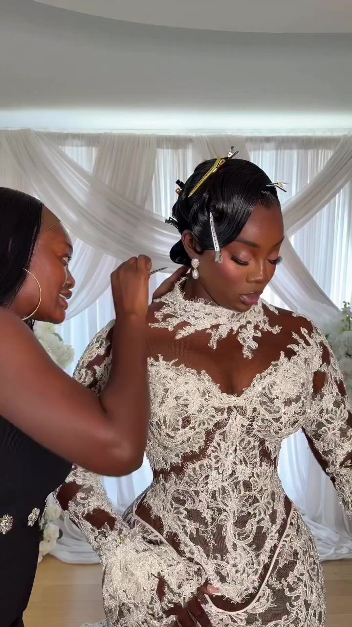 Wrapped in luxury and glowing with grace😍😍 Brides hairstylist…