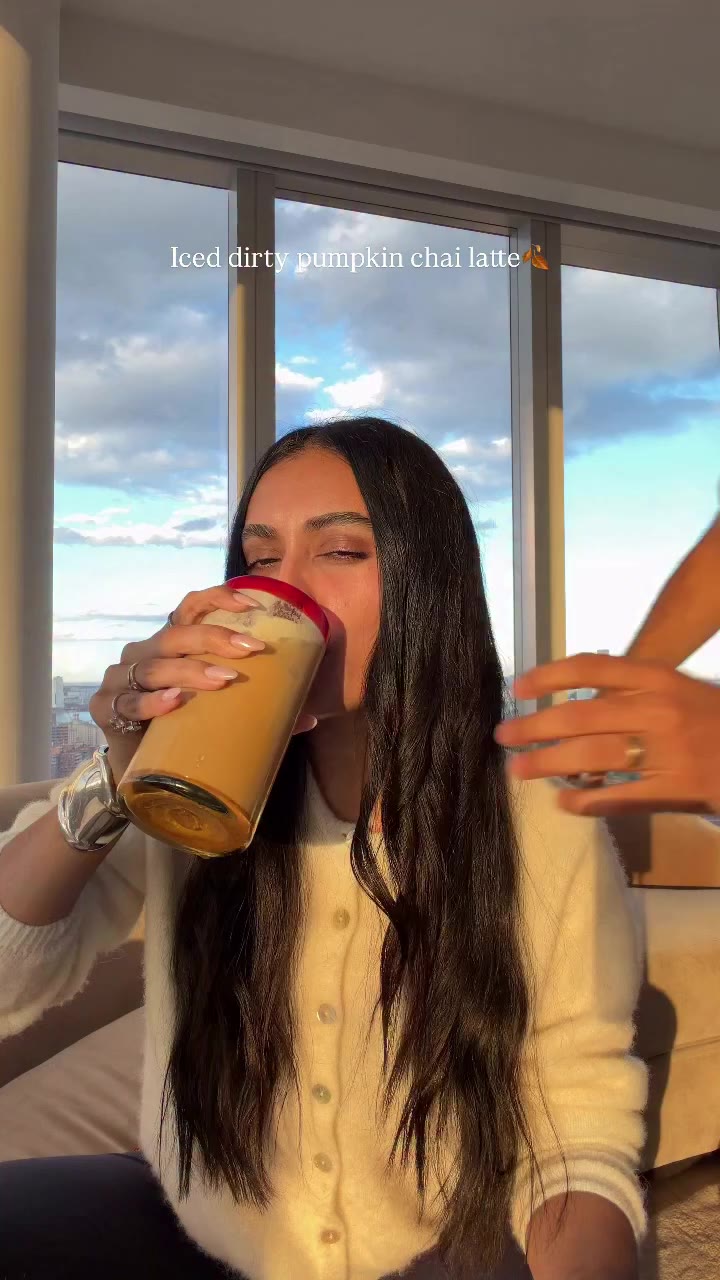 First fall drinks of the season 10/10. Truly surprised by how incredible the…